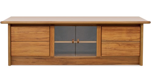 Strada Entertainment Centre